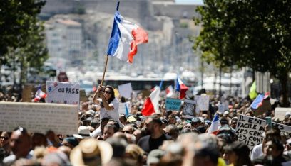 احتجاجات في فرنسا ضد الجواز الصحي