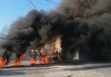محتجون قطعوا طريق الضنية ـ طرابلس في علما وكفرشلان