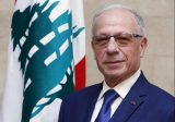 وزير الدفاع عرض مع شيا مجالات التعاون العسكري