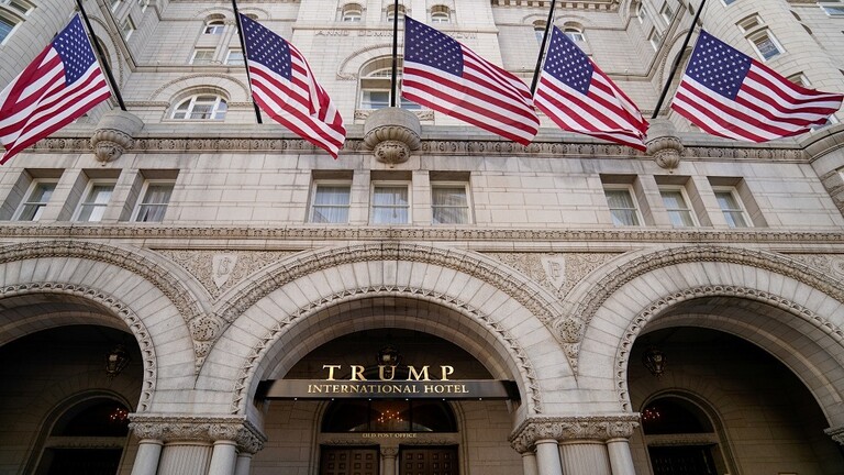 ترامب يبيع فندقه في واشنطن المخطوط بحروف ذهبية!