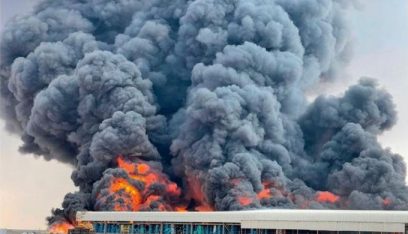 الإمارات.. حريق ضخم في مصنع للإطارات