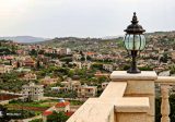 جنود العدو يطلقون نيران رشاشاتهم من محيط مارون الراس باتجاه محيط مستشفى بنت جبيل الحكومي