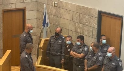 العدو الاسرائيلي يعقد جلسة محاكمة لتمديد فترة اعتقال أسرى “جلبوع”