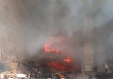 إطفاء بيروت: حريق في المصيطبة يعمل رجال الفوج على إهماده