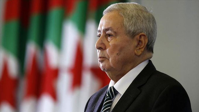 وفاة الرئيس الجزائري الأسبق عبد القادر بن صالح