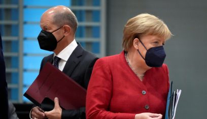 الغارديان: ميركل دخلت في صراع الحملة الانتخابية الألمانية