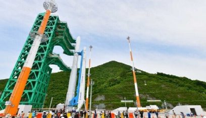 كوريا الجنوبية تنجح بإطلاق صاروخها الفضائي محلي الصنع