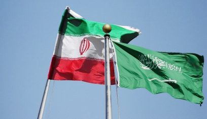 وزير الخارجية الإيرانية يؤكد إجراء “حديث ودي” مع نظيره السعودي