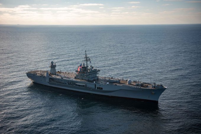 سفينة “ماونت ويتني” الأميركية تنتقل من البحر الأسود إلى المتوسط