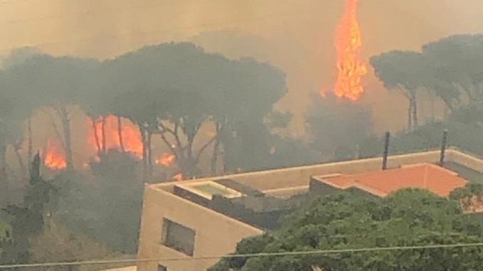 لبنان يحترق.. بنار أبنائه