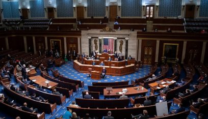 الكونغرس الأميركي يشرّع قانوناً لضخ المزيد من الأسلحة إلى أوكرانيا