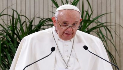 البابا فرنسيس: الفاتيكان مستعد للوساطة لإنهاء صراع أوكرانيا