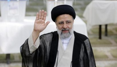 الرئيس الإيراني: إذا رفعت الولايات المتحدة العقوبات فربما يكون هناك احتمال لإحياء اتفاق 2015 النووي