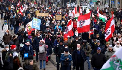 الآلاف يتظاهرون في فيينا احتجاجًا على قيود كورونا