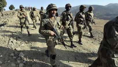 مقتل المتحدث باسم حركة “طالبان” الباكستانية قرب الحدود الأفغانية