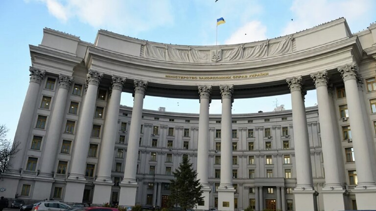 أوكرانيا تستدعي السفيرة الألمانية في كييف