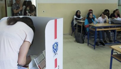 بعد الحريري: هل بدأ الإعداد لتأجيل الانتخابات؟ (طارق ترشيشي-الجمهورية)
