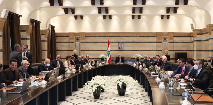 البنك الدولي يتهم “النخبة الحاكمة” في لبنان بالإنكار وتدبير كساد الاقتصاد