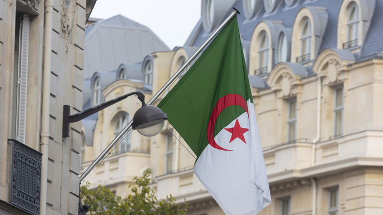 الجزائر: نستعد لتصدير الطاقة الكهربائية نحو أوروبا
