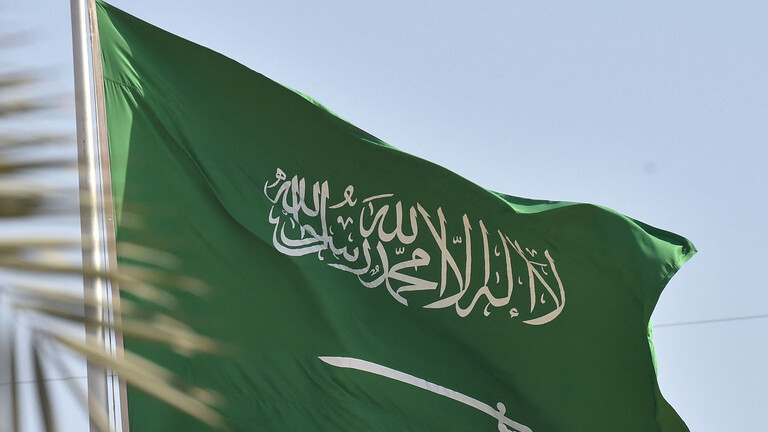 الخارجية السعودية تؤكد بدء مباحثات مع الخارجية السورية