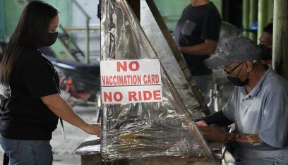 الفلبين تمنع غير الملقحين من استخدام النقل العام