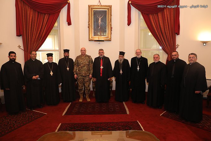 قائد الجيش جال على الفاعليات الدينية في طرابلس: لضرورة التكافل والتضامن من أجل اجتياز المرحلة الراهنة(بالصور)