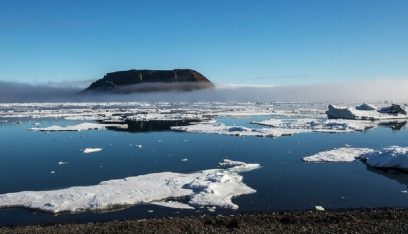 القطب الشمالي يفقد ثلث الجليد خلال 18 عاماً!