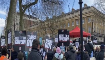 احتجاجات في لندن ضد ارتفاع أسعار الغاز والكهرباء
