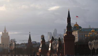 “آسيا تايمز”: روسيا أطاحت بأميركا في الشرق الأوسط