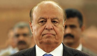 الرئيس اليمني أقال نائبه وفوض صلاحيات الرئاسة إلى مجلس قيادة
