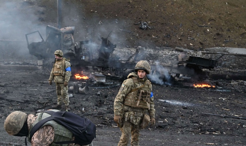 القوات الروسية تدمر مستودعا للذخيرة الأوكرانية وبطارية مضادة للطائرات في مقاطعة خيرسون