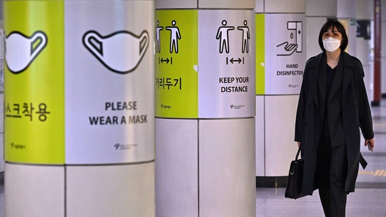 كوريا الجنوبية تلغي قواعد التباعد الاجتماعي لمكافحة كورونا