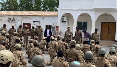 بايدن يخطط لإعادة نشر قوات أميركية في الصومال
