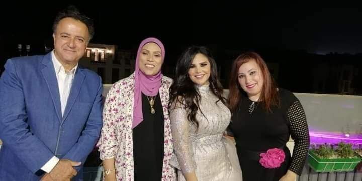 هروب مذيعة مصرية شهيرة من حفل زفافها!