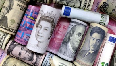 الدولار يفقد الزخم الصعودي أمام العملات العالمية