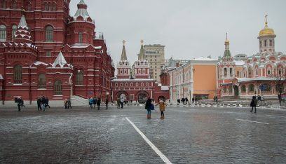 موسكو: الساحة الحمراء تشهد تدريباً ليلياً ثانياً تمهيداً للعرض العسكري
