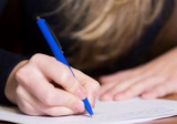 اساتذة التعليم الرسمي الثانوي توقفوا عن تصحيح الامتحانات الرسمية… ما السبب؟