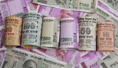 تراجع قياسي قي قيمة الروبية الهندية أمام الدولار