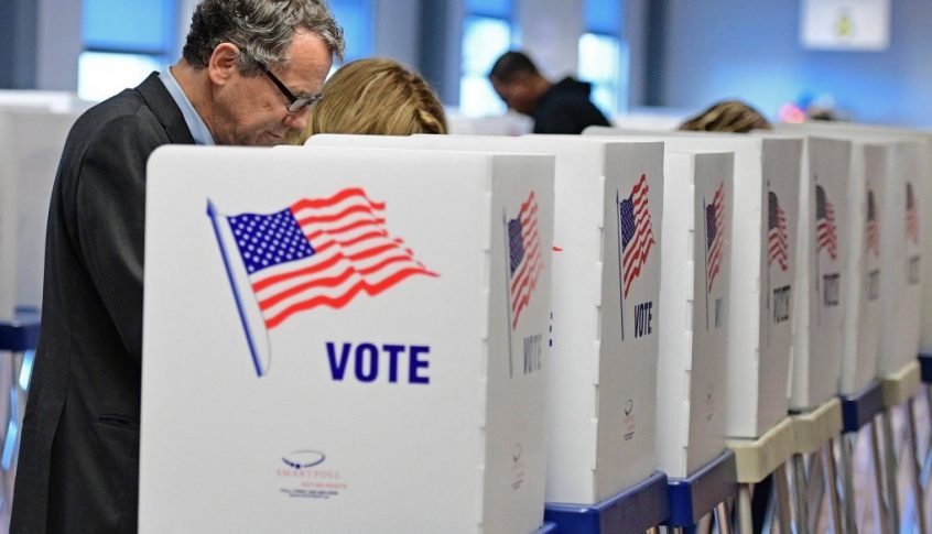 واشنطن ترصد مكافأة كبيرة لكشف محاولات التدخل في الانتخابات