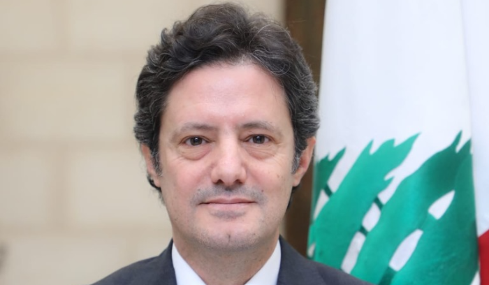 مكاري بحث مع كلاوس في أوضاع اللاجئين