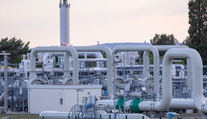 “بلومبيرغ”: روسيا قادرة على حرمان أوروبا من الغاز لعام على الأقل
