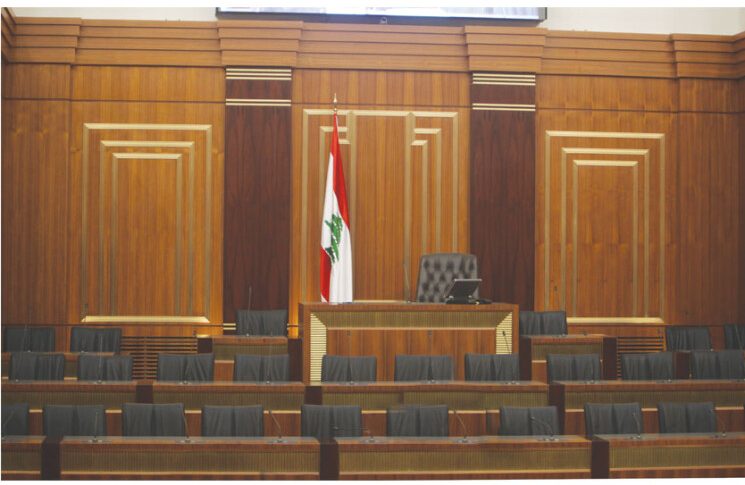 مخزومي انضم إلى النواب المعتصمين في مجلس النواب