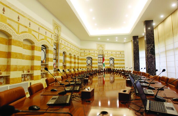 بنود جلسة حكومة تصريف الاعمال المستقيلة غدا (بالصورة)