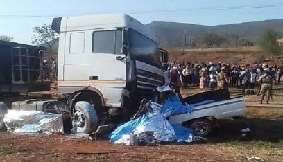 مصرع 21 شخصاً بحادث سير مروع في جنوب إفريقيا