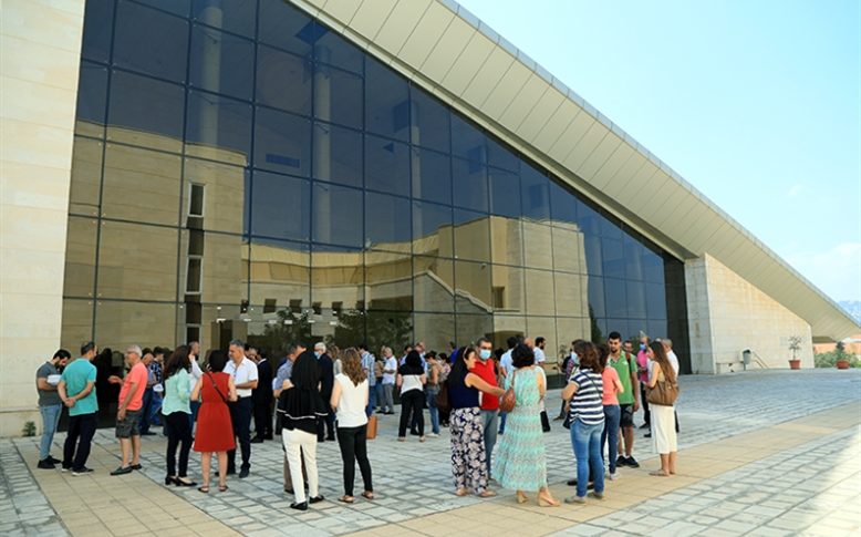 لجنة الأساتذة المتعاقدين بالساعة في اللبنانية يحذرون من عدم الوضوح في مسار ملف التفرغ