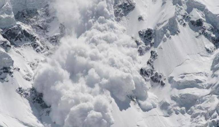 19 قتيلاً حصيلة انهيار جليدي في الجانب الهندي من جبال الهمالايا
