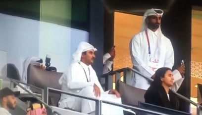 بالفيديو: ردة فعل أمير قطر عند إهدار السعودية لركلة الجزاء