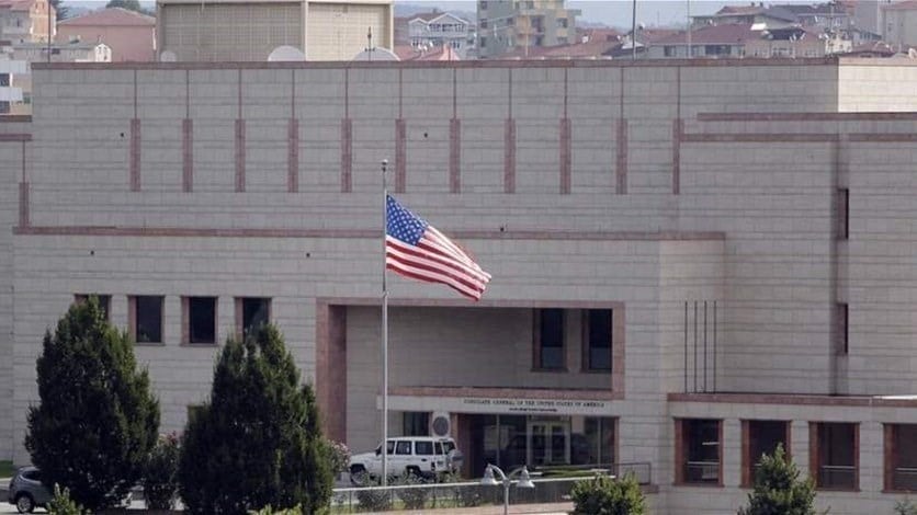 السفارة الأميركية بموسكو تنصح رعاياها بالابتعاد عن موقع إطلاق النار بضواحي موسكو