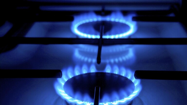 وزير الطاقة الإيطالي: بلادنا لا تزال بحاجة إلى الغاز الروسي