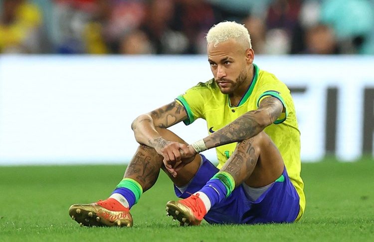 إصابة مؤلمة لنيمار .. ومدرب الهلال يوضح طبيعتها